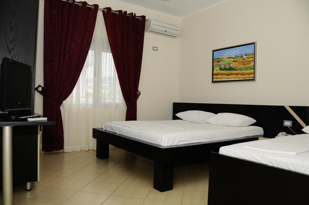 Tirana Hotel Ksamil Room photo